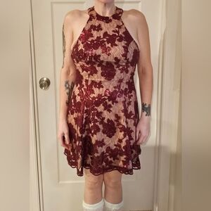 DRESS THE POPULATION Lace overlay fit and flare midi in Wine